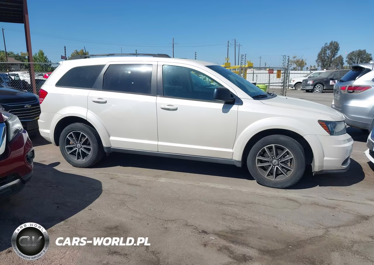 2018 Dodge Journey Se VIN:3C4PDCAB8JT445191 - 13
