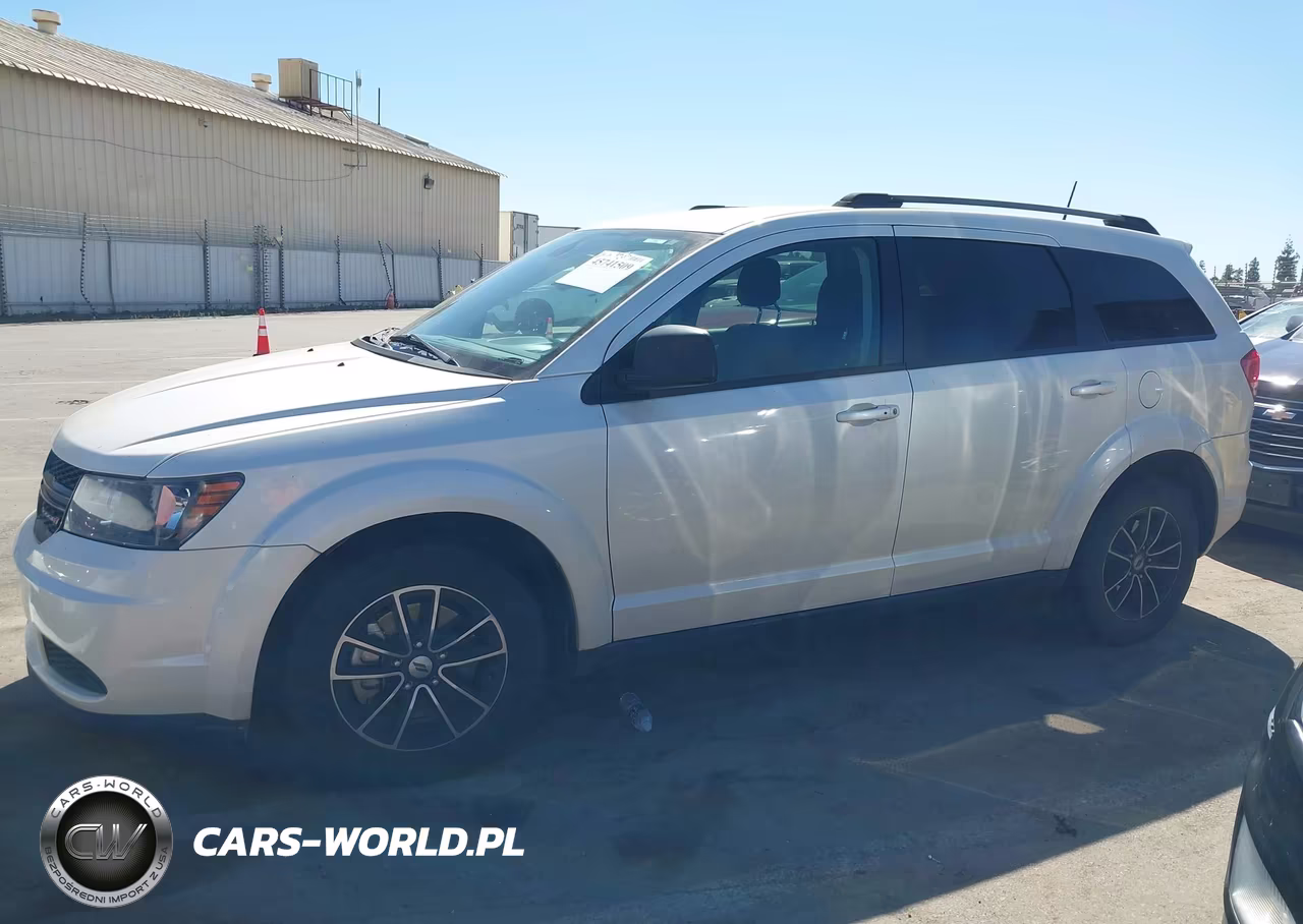 2018 Dodge Journey Se VIN:3C4PDCAB8JT445191 - 14