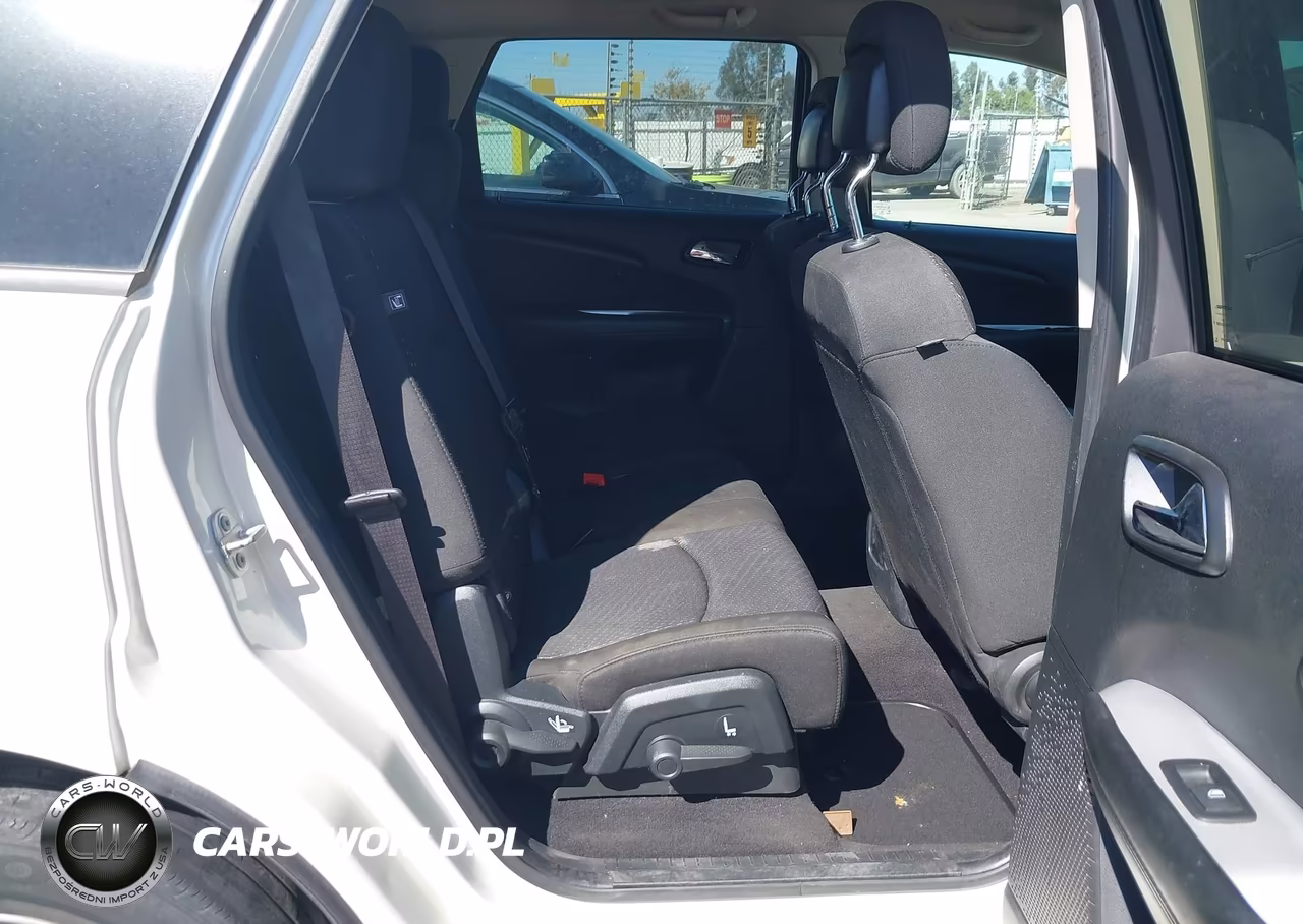 2018 Dodge Journey Se VIN:3C4PDCAB8JT445191 - 8