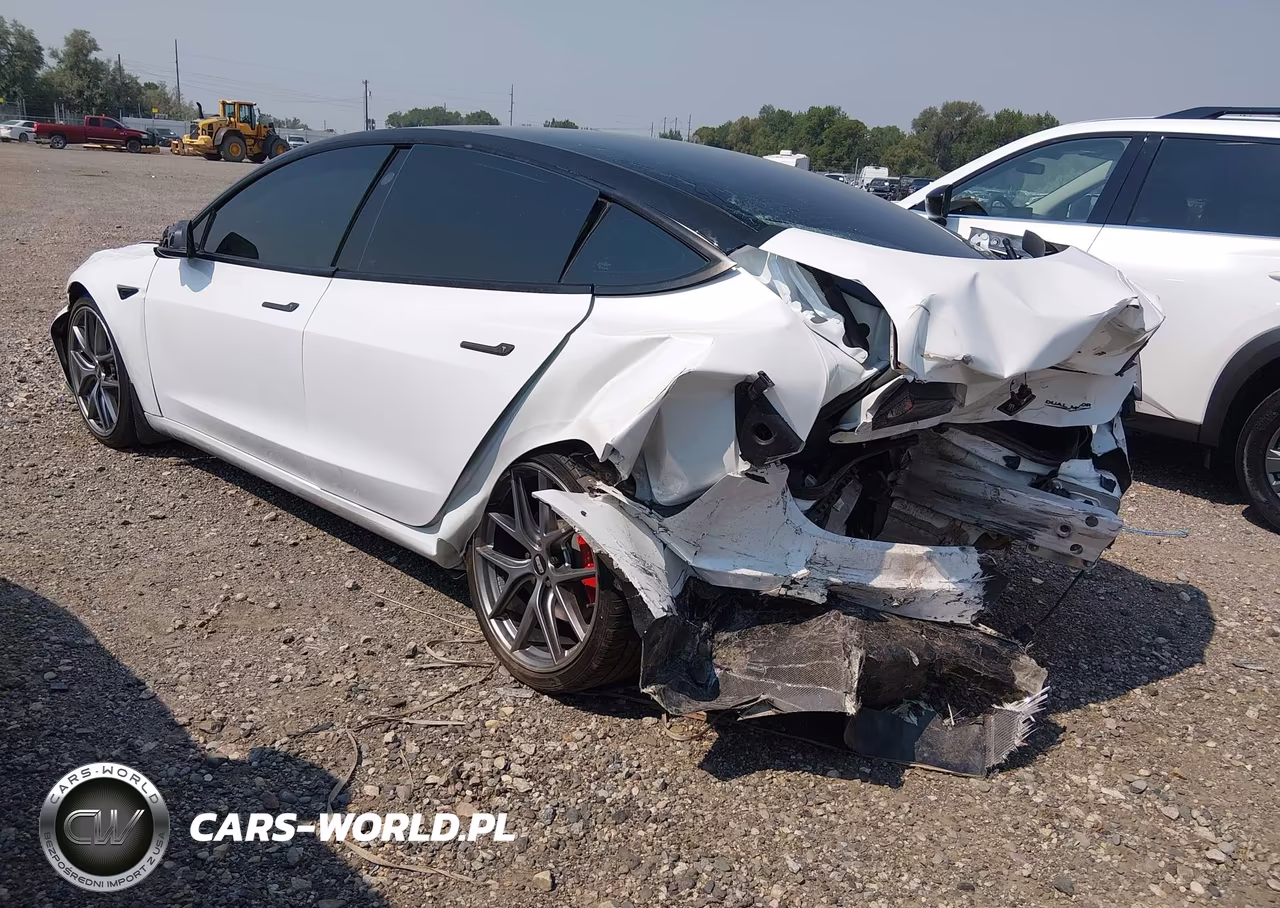 2022 Tesla Model 3 Performance Dual Motor All-Wheel Drive VIN:5YJ3E1EC0NF154918 - 3