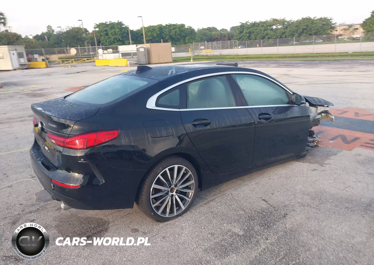 2021 BMW 228I Gran Coupe Sdrive VIN:WBA53AK03M7J10664 - 4
