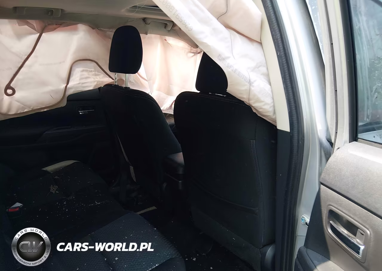 2018 Mitsubishi Outlander Se VIN:JA4AZ3A33JZ011599 - 8