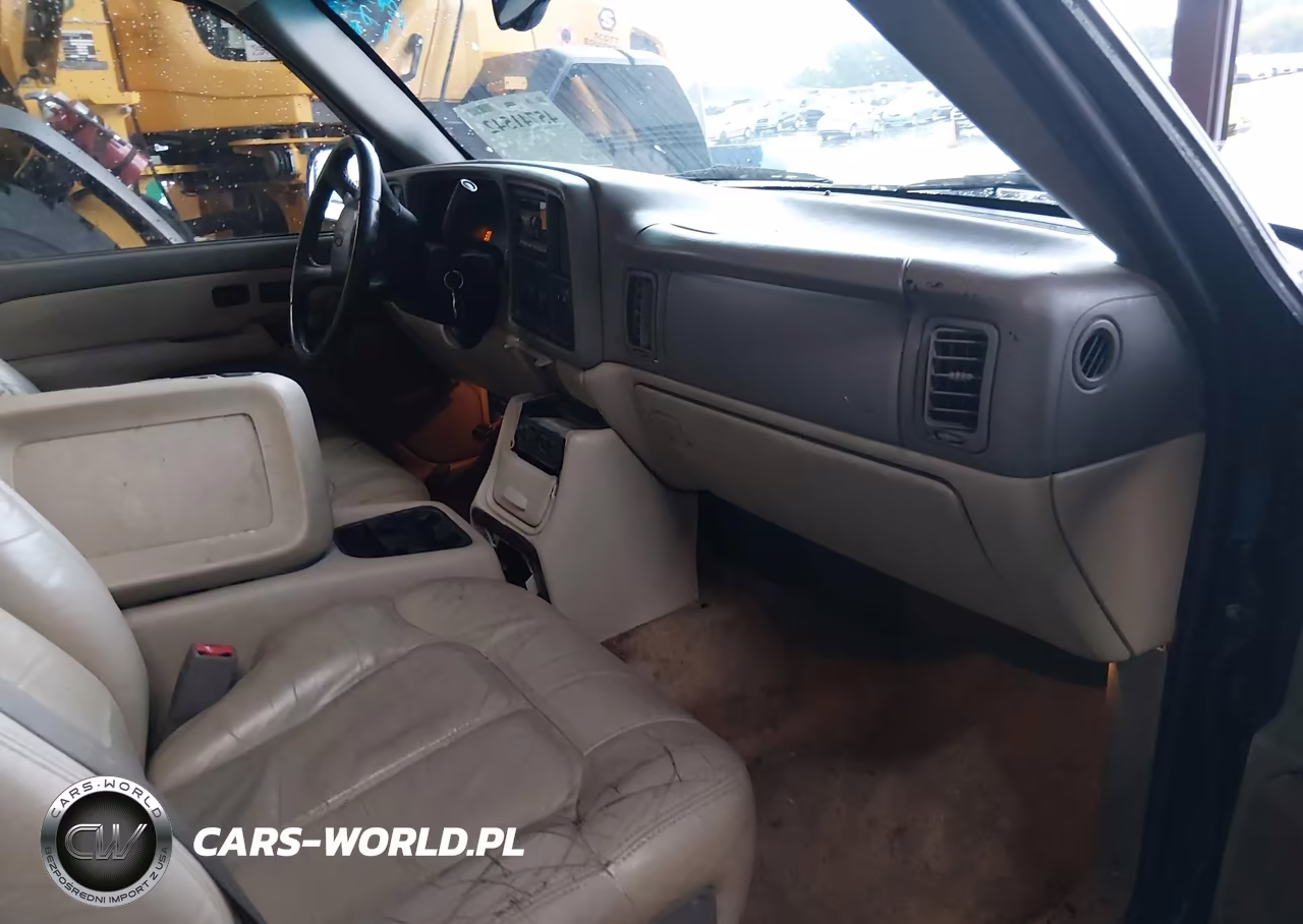 2002 Chevrolet Tahoe Lt VIN:1GNEC13Z52J300215 - 5