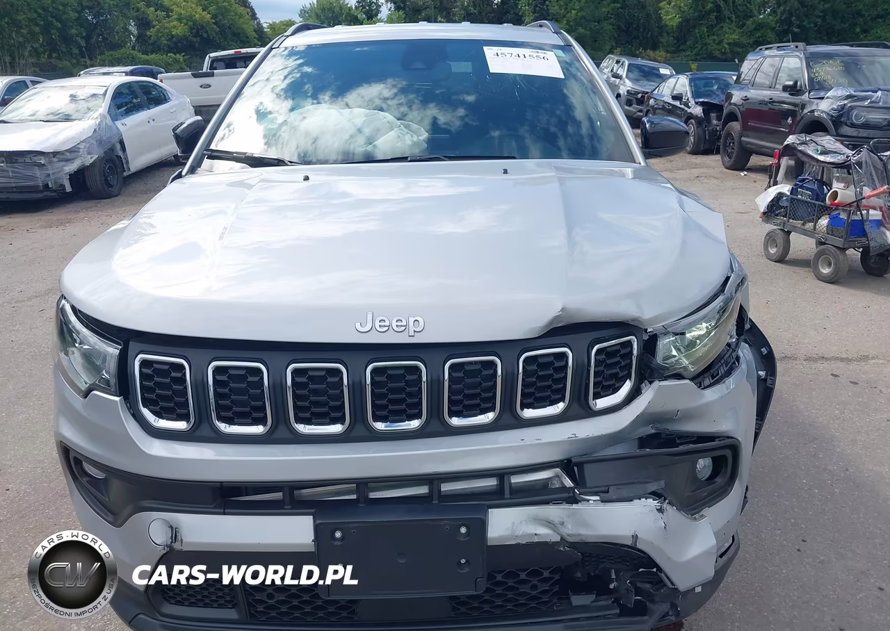 2024 Jeep Compass Latitude Lux Fwd VIN:3C4NJDFN0RT121950 - 6