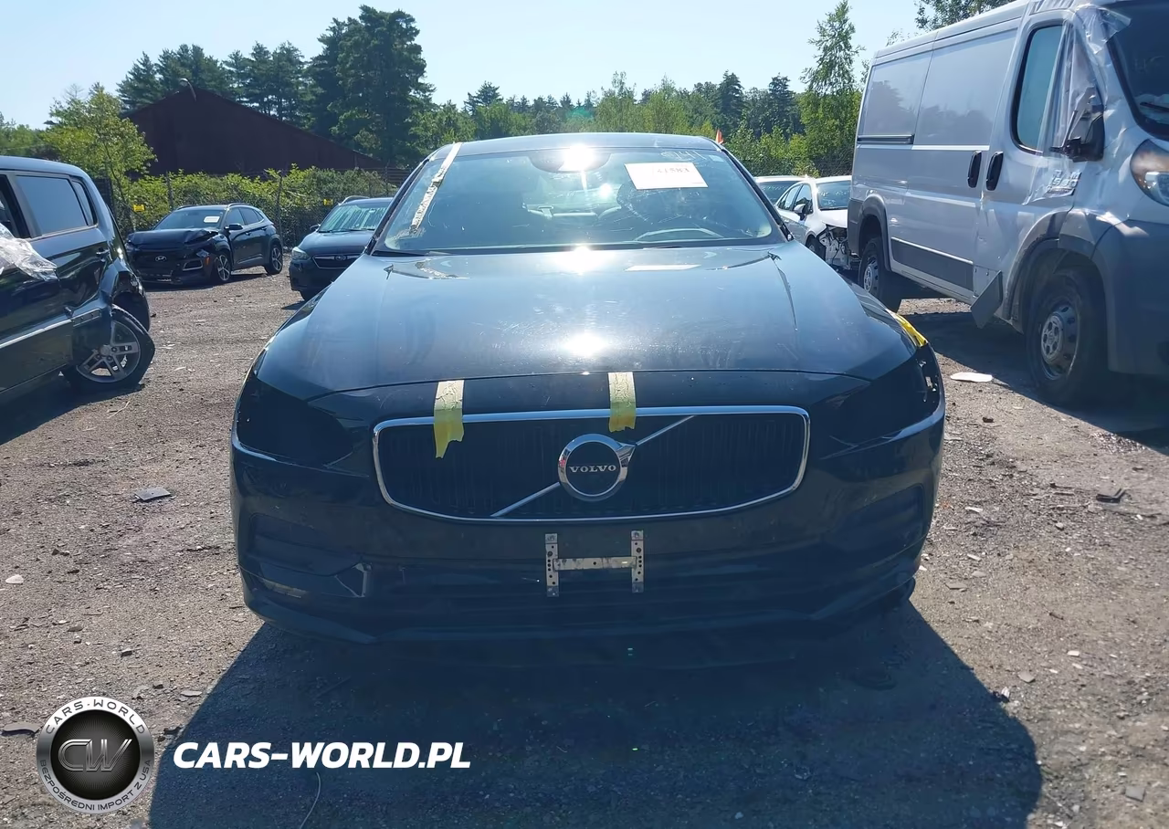 2018 Volvo S90 T6 Momentum VIN:LVY992MK1JP036639 - 13