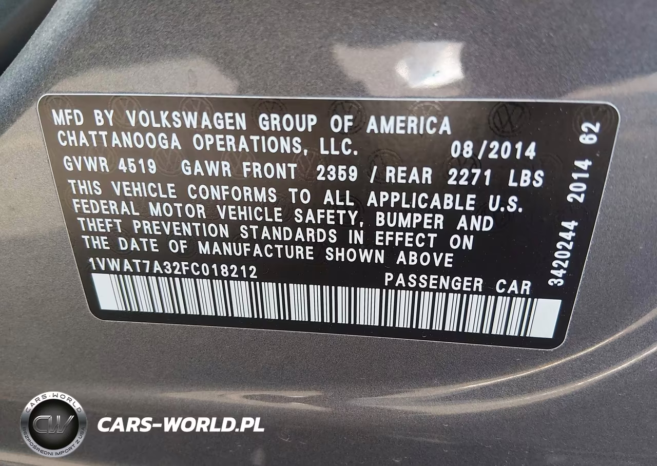 2015 Volkswagen Passat 1.8T Wolfsburg Edition VIN:1VWAT7A32FC018212 - 9