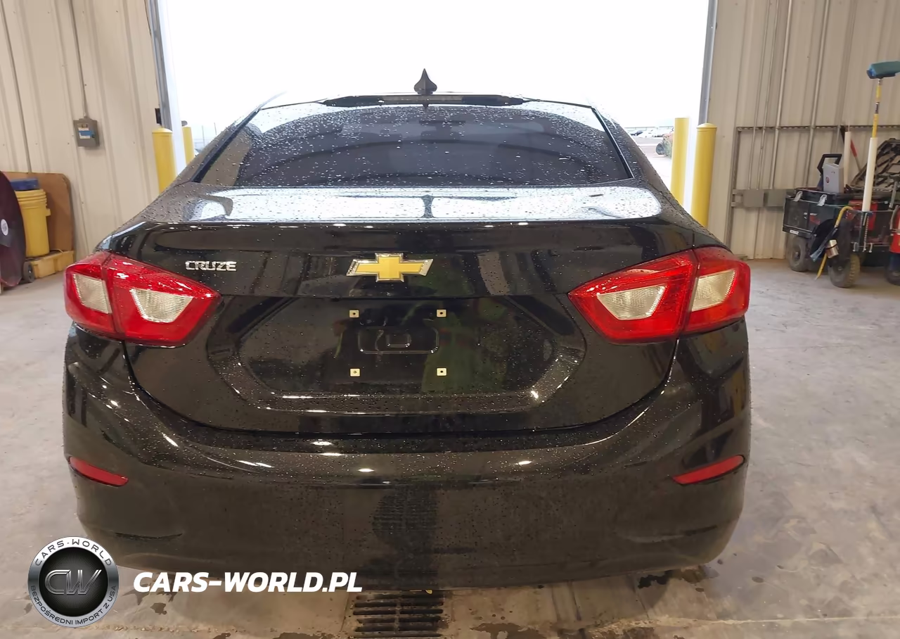 2018 Chevrolet Cruze Ls Auto VIN:1G1BC5SM4J7179707 - 17