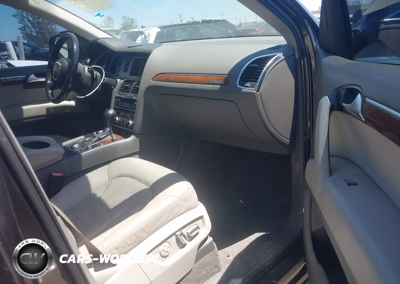 2011 Audi Q7 3.0T Premium VIN:WA1LGAFE5BD006562 - 5