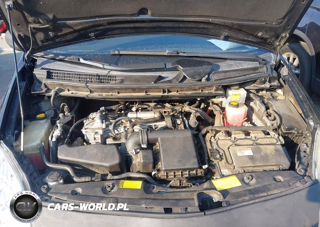 2013 Toyota Prius Three VIN:JTDKN3DU7D1683534 - 10