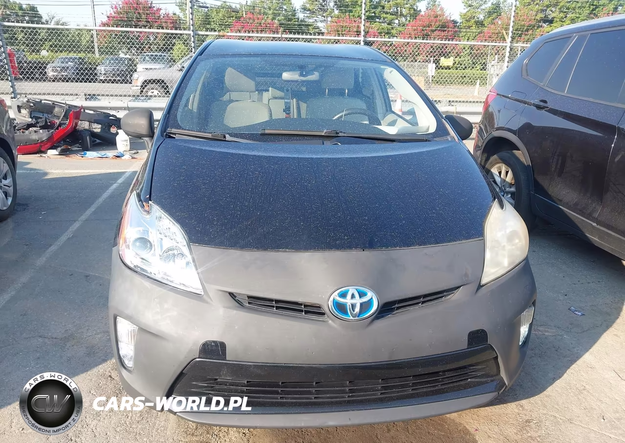 2013 Toyota Prius Three VIN:JTDKN3DU7D1683534 - 6