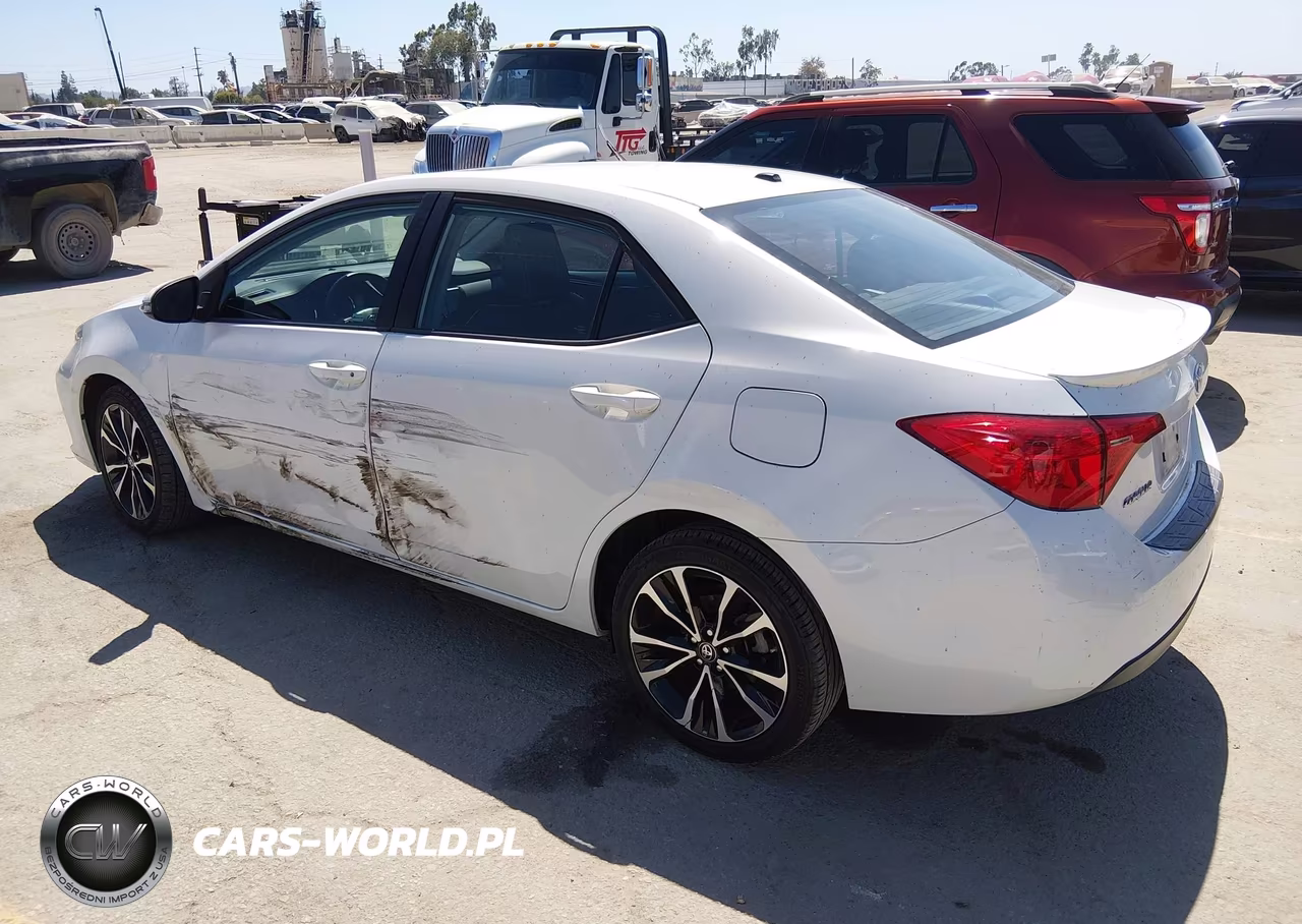 2019 Toyota Corolla Se VIN:5YFBURHE7KP926809 - 3