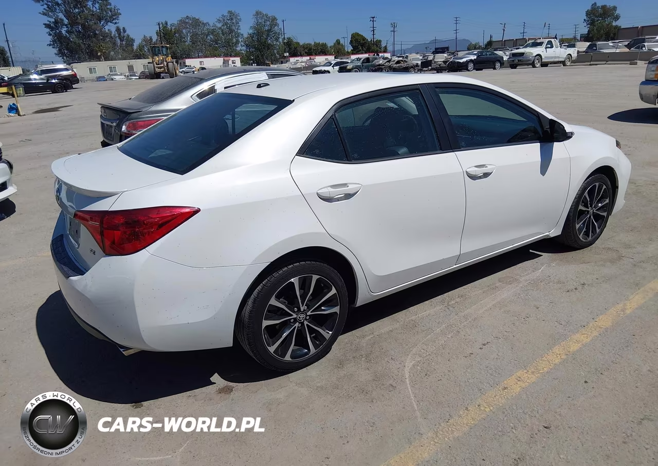2019 Toyota Corolla Se VIN:5YFBURHE7KP926809 - 4