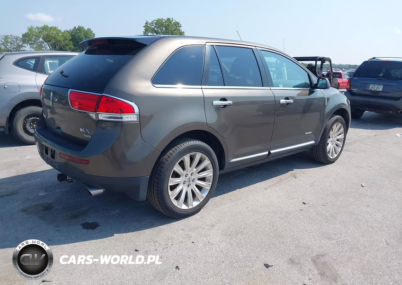 2011 Lincoln Mkx VIN:2LMDJ8JK2BBJ18095 - 4