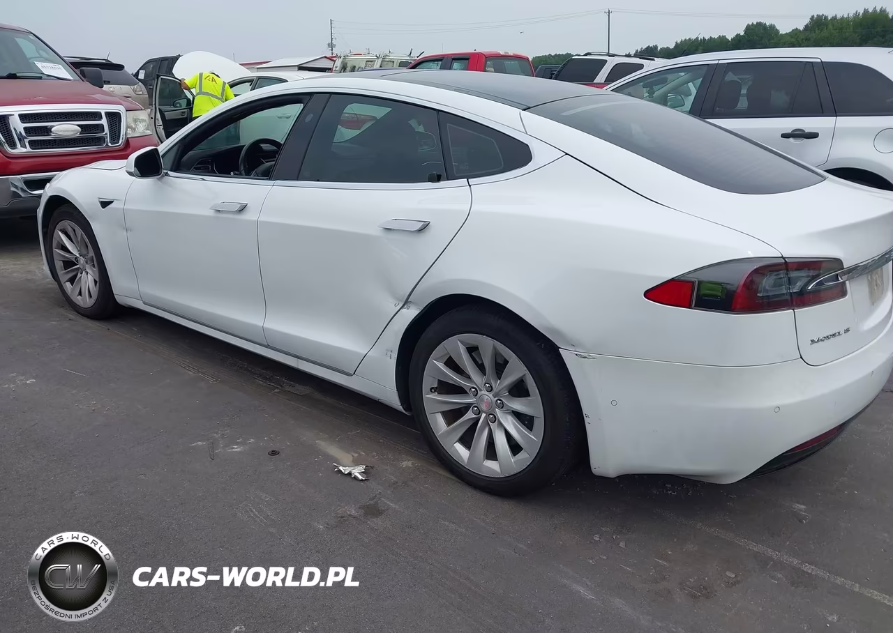 2017 Tesla Model S VIN:5YJSA1E25HF190686 - 3