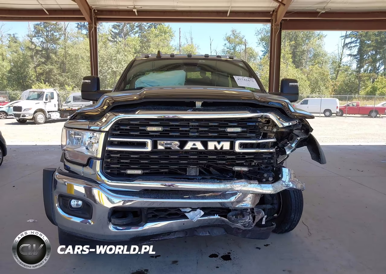 2024 Ram 4500 Chassis Tradesman-Slt VIN:3C7WRKAL2RG155567 - 13