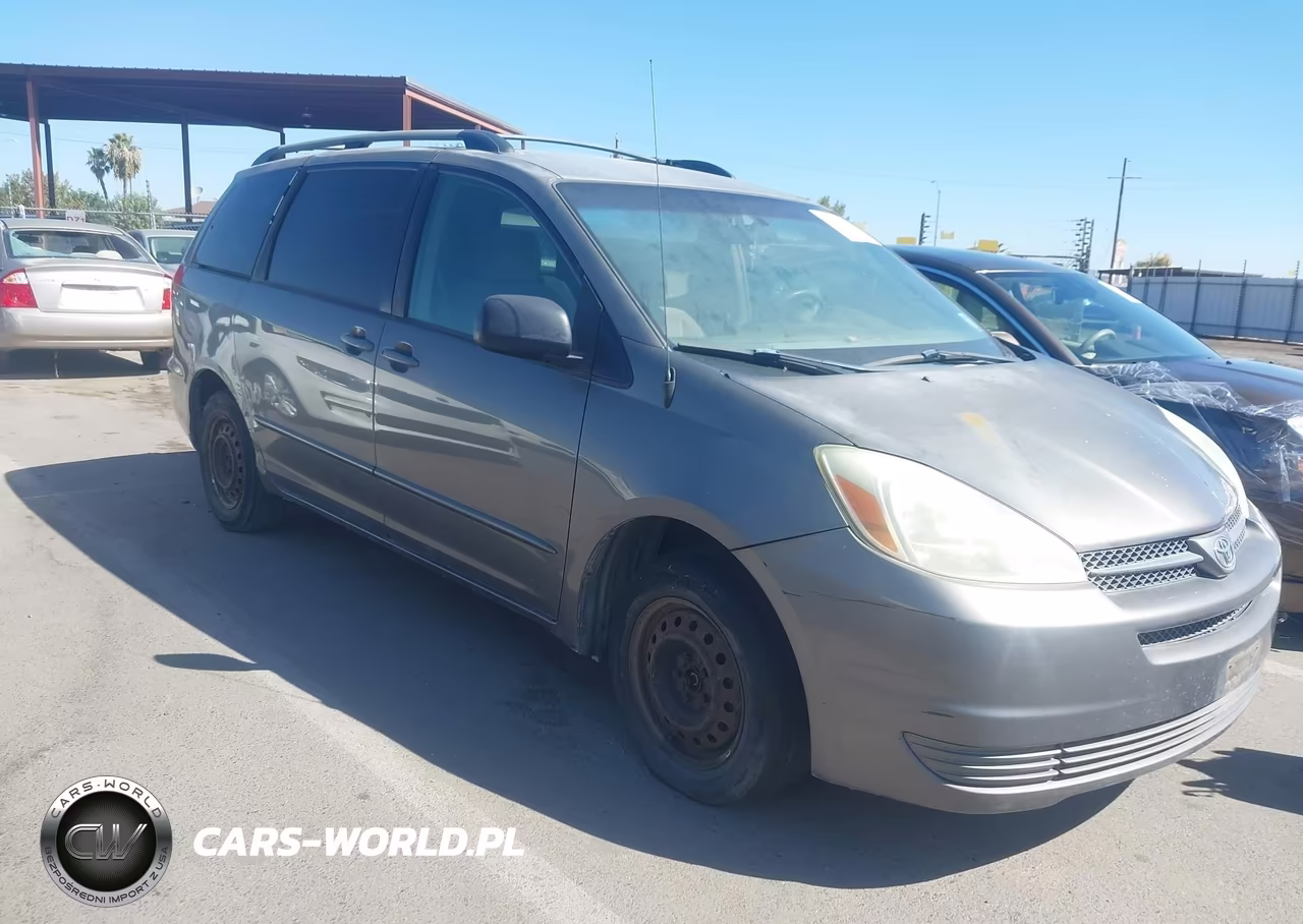 2004 Toyota Sienna Le