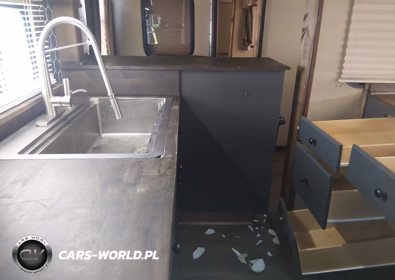 2016 Keystone Travel Trailer VIN:4YDF31528G7208157 - 8