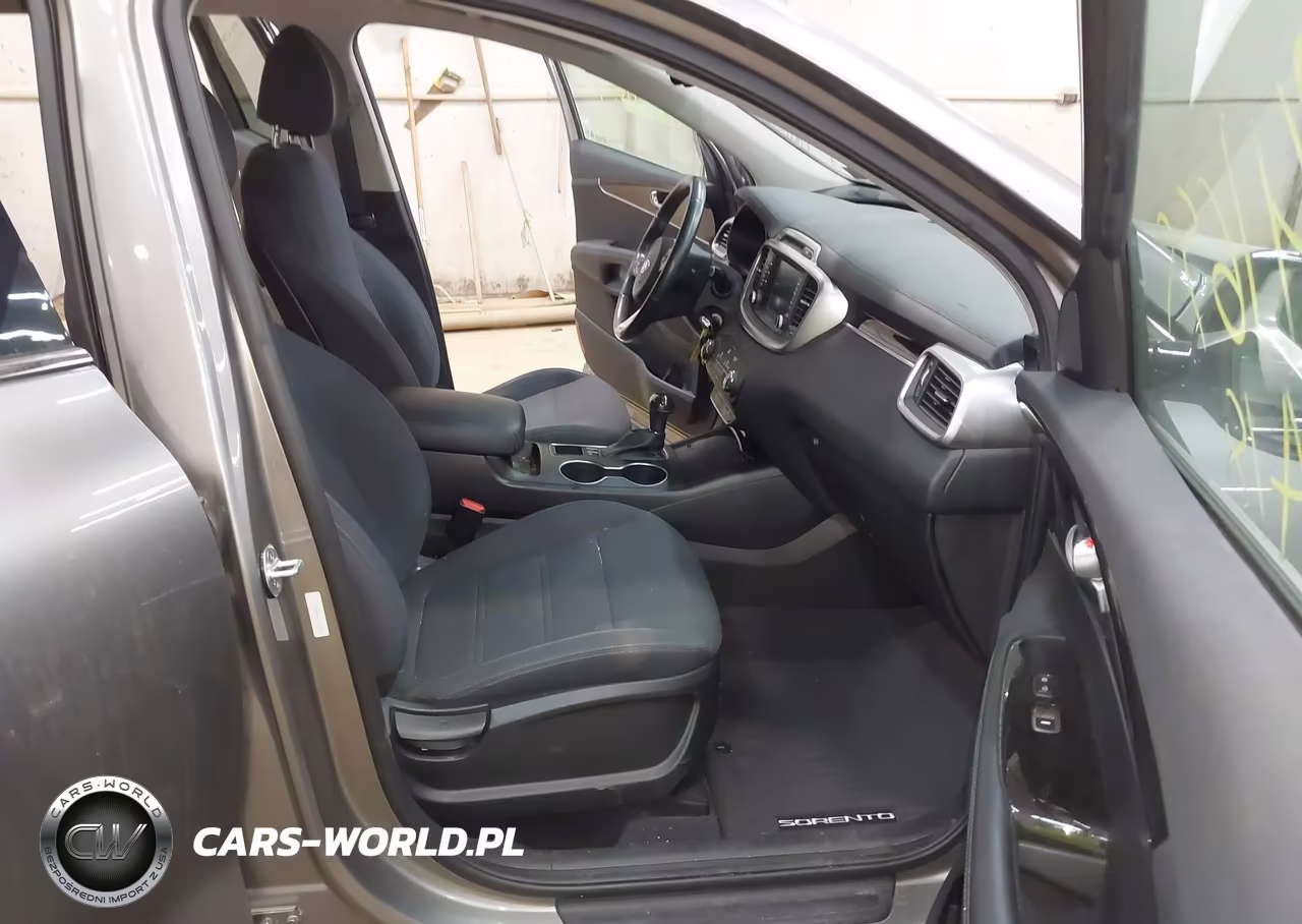 2018 Kia Sorento 2.4L Lx VIN:5XYPGDA37JG428959 - 5