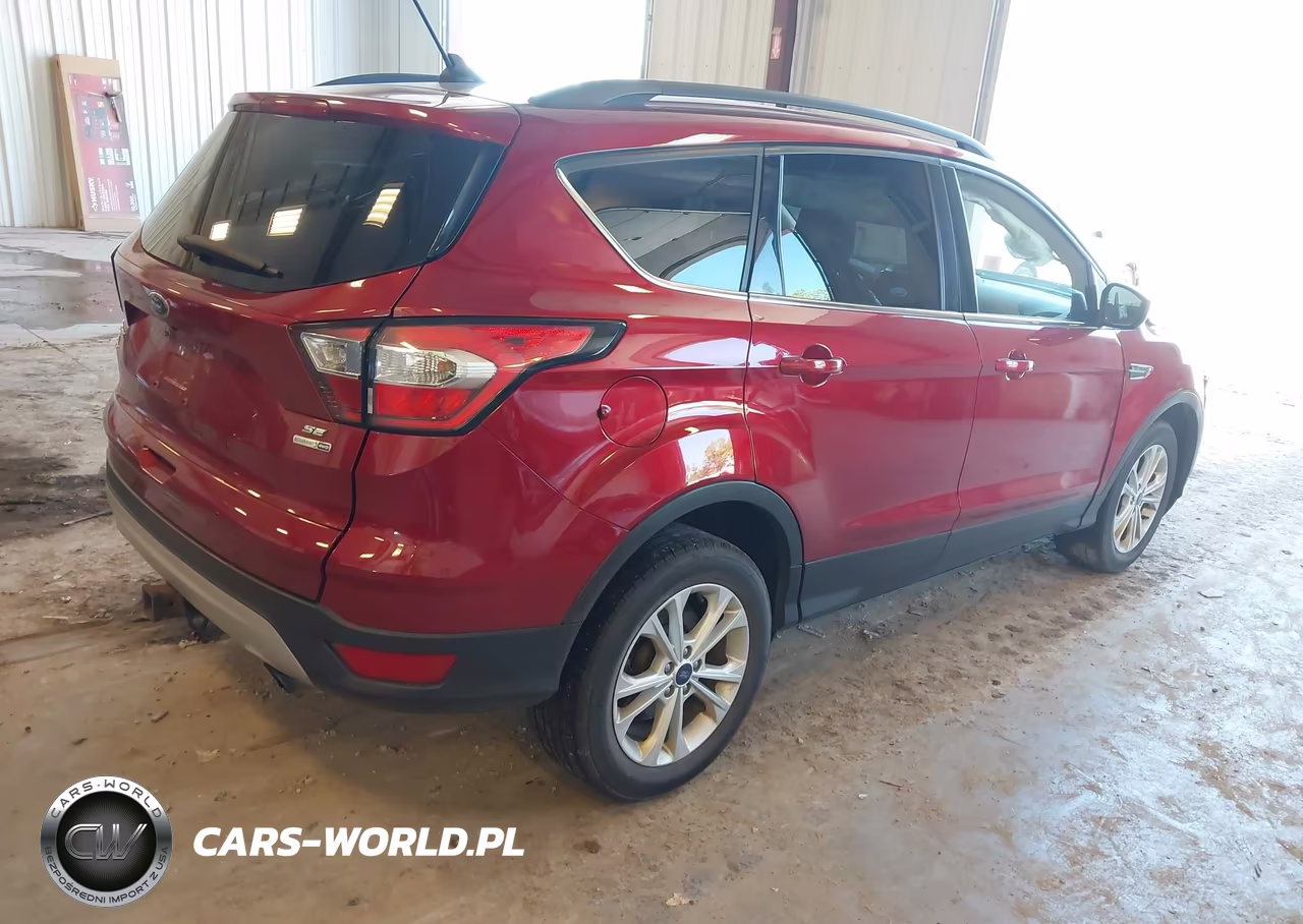 2018 Ford Escape Se VIN:1FMCU9GD2JUA41492 - 4