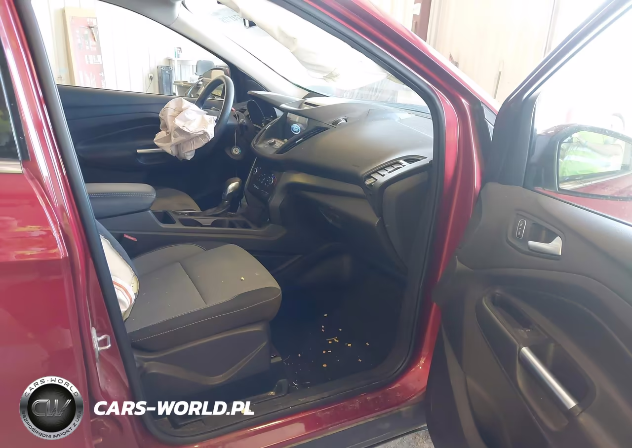 2018 Ford Escape Se VIN:1FMCU9GD2JUA41492 - 5