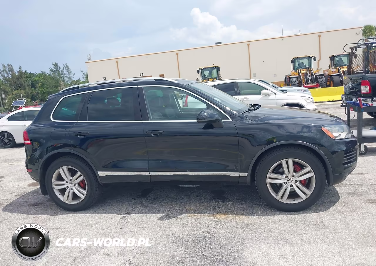 2013 Volkswagen Touareg Tdi Executive VIN:WVGEP9BP3DD004506 - 13