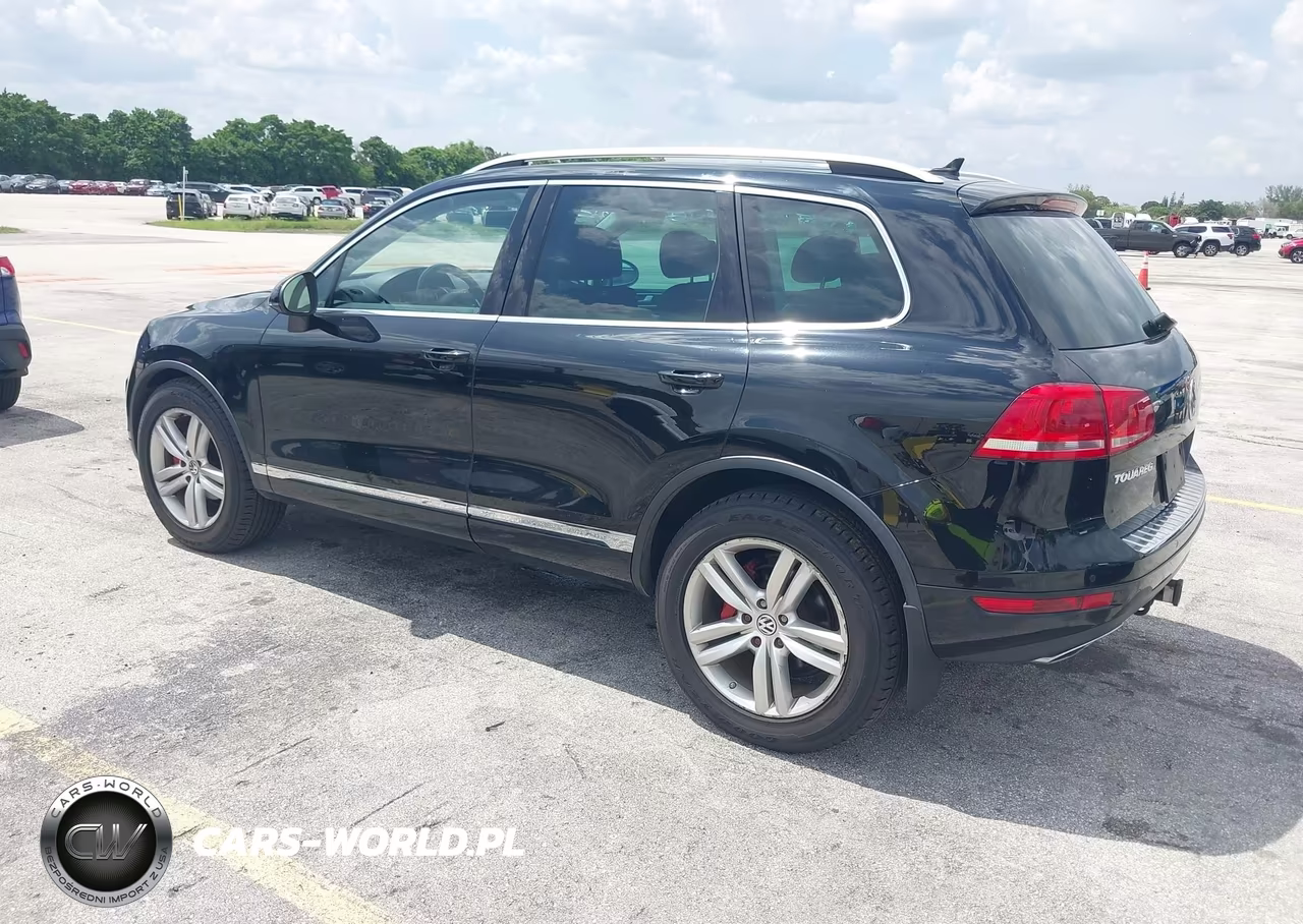 2013 Volkswagen Touareg Tdi Executive VIN:WVGEP9BP3DD004506 - 3
