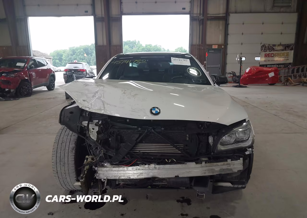 2012 BMW 750Li xDrive VIN:WBAKC8C58CC436116 - 12
