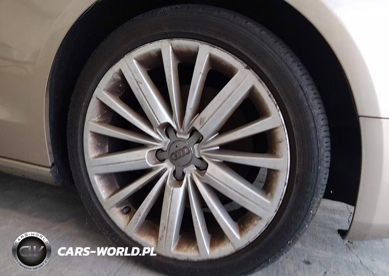 2010 Audi A5 2.0T Premium VIN:WAUJFAFH3AN010979 - 6