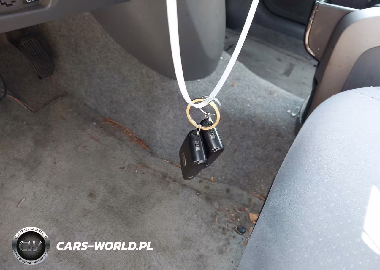 2008 Toyota Prius VIN:JTDKB20U787761127 - 11