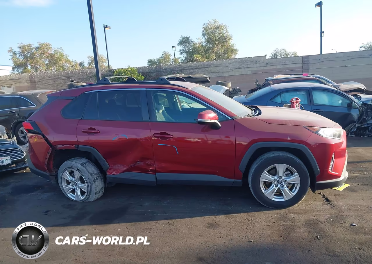 2020 Toyota Rav4 Xle VIN:2T3W1RFV7LW072361 - 13