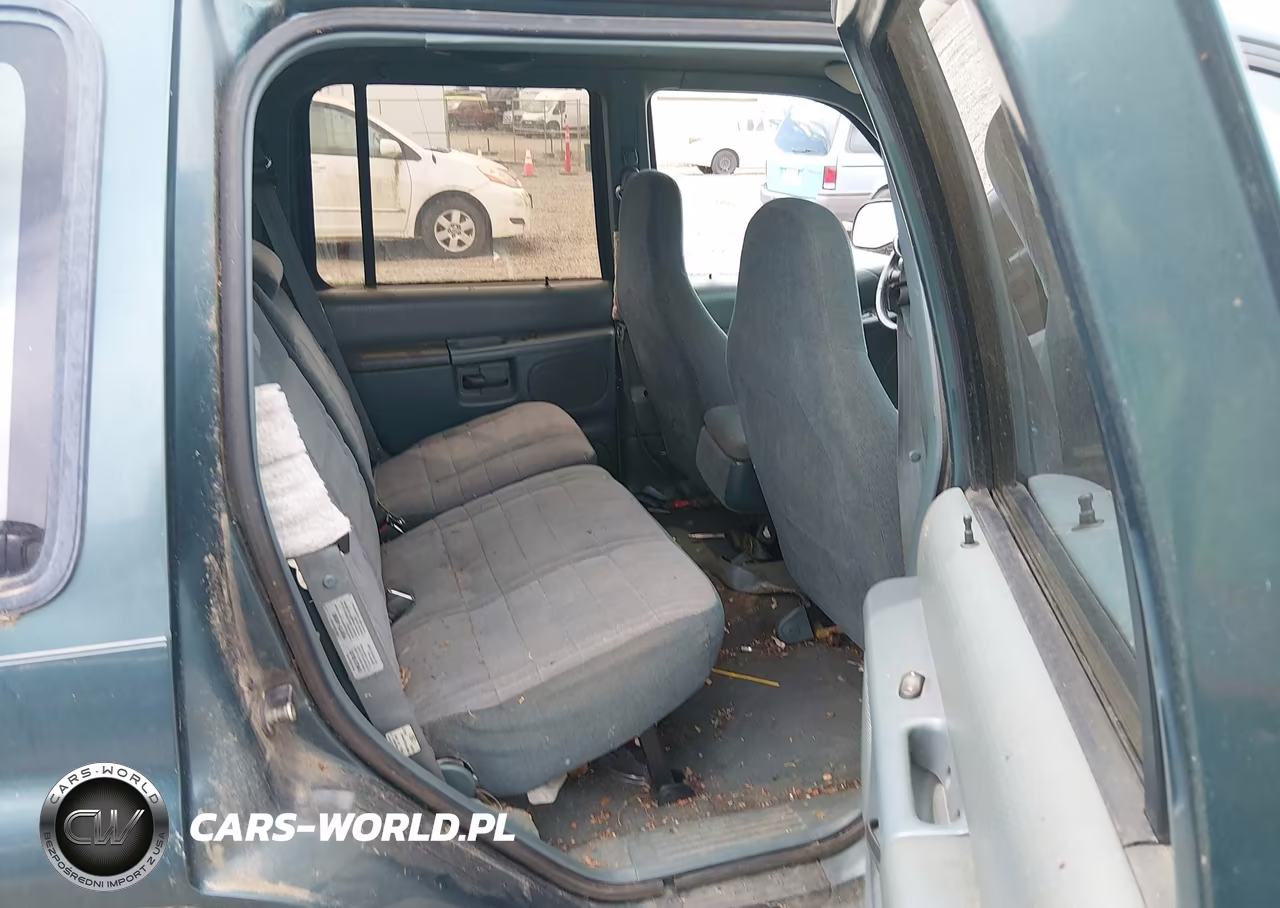 1997 Ford Explorer Eddie Bauer-Limited-Xl-Xlt VIN:1FMDU34X9VUA72826 - 8