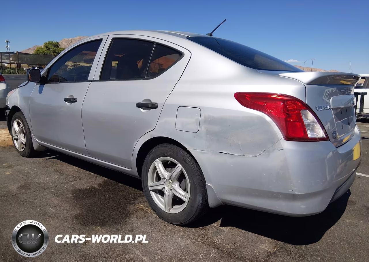 2015 Nissan Versa 1.6 S+ VIN:3N1CN7AP4FL872327 - 3