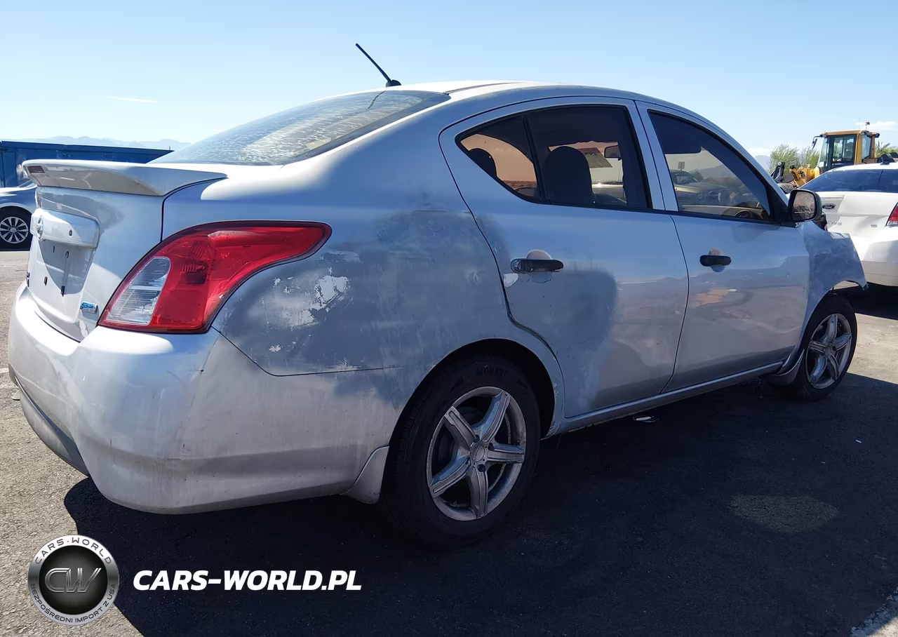 2015 Nissan Versa 1.6 S+ VIN:3N1CN7AP4FL872327 - 4