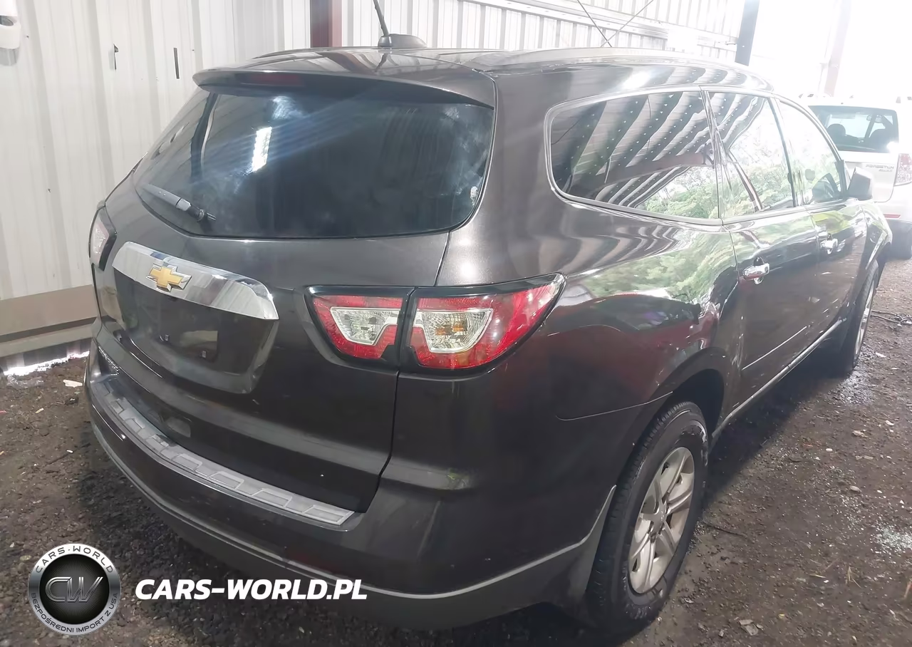 2017 Chevrolet Traverse Ls VIN:1GNKRFED4HJ147772 - 4