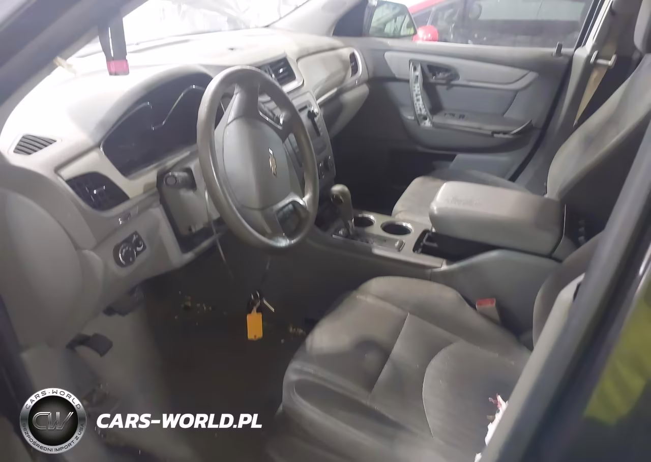 2017 Chevrolet Traverse Ls VIN:1GNKRFED4HJ147772 - 5