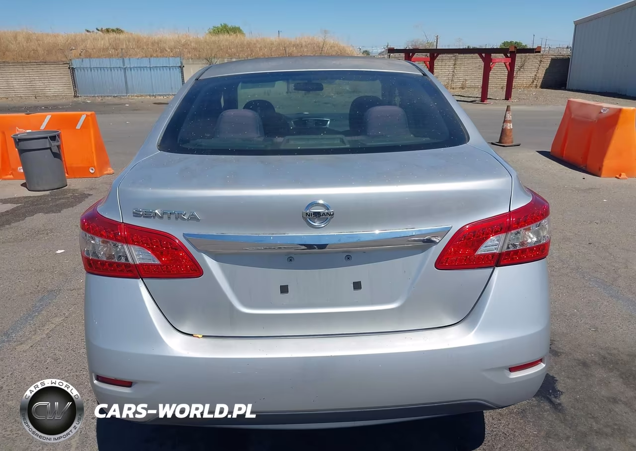 2015 Nissan Sentra S VIN:3N1AB7AP3FY333409 - 16