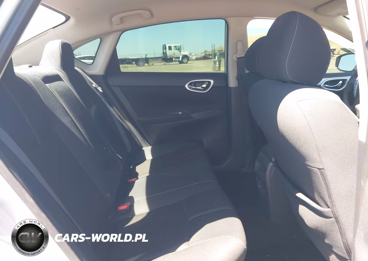 2015 Nissan Sentra S VIN:3N1AB7AP3FY333409 - 8