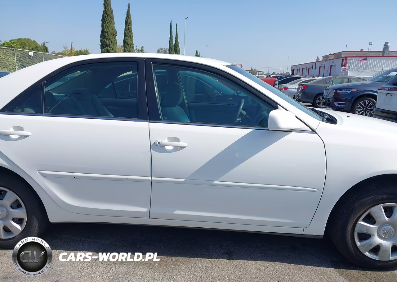 2003 Toyota Camry Le VIN:4T1BE32K23U244591 - 13