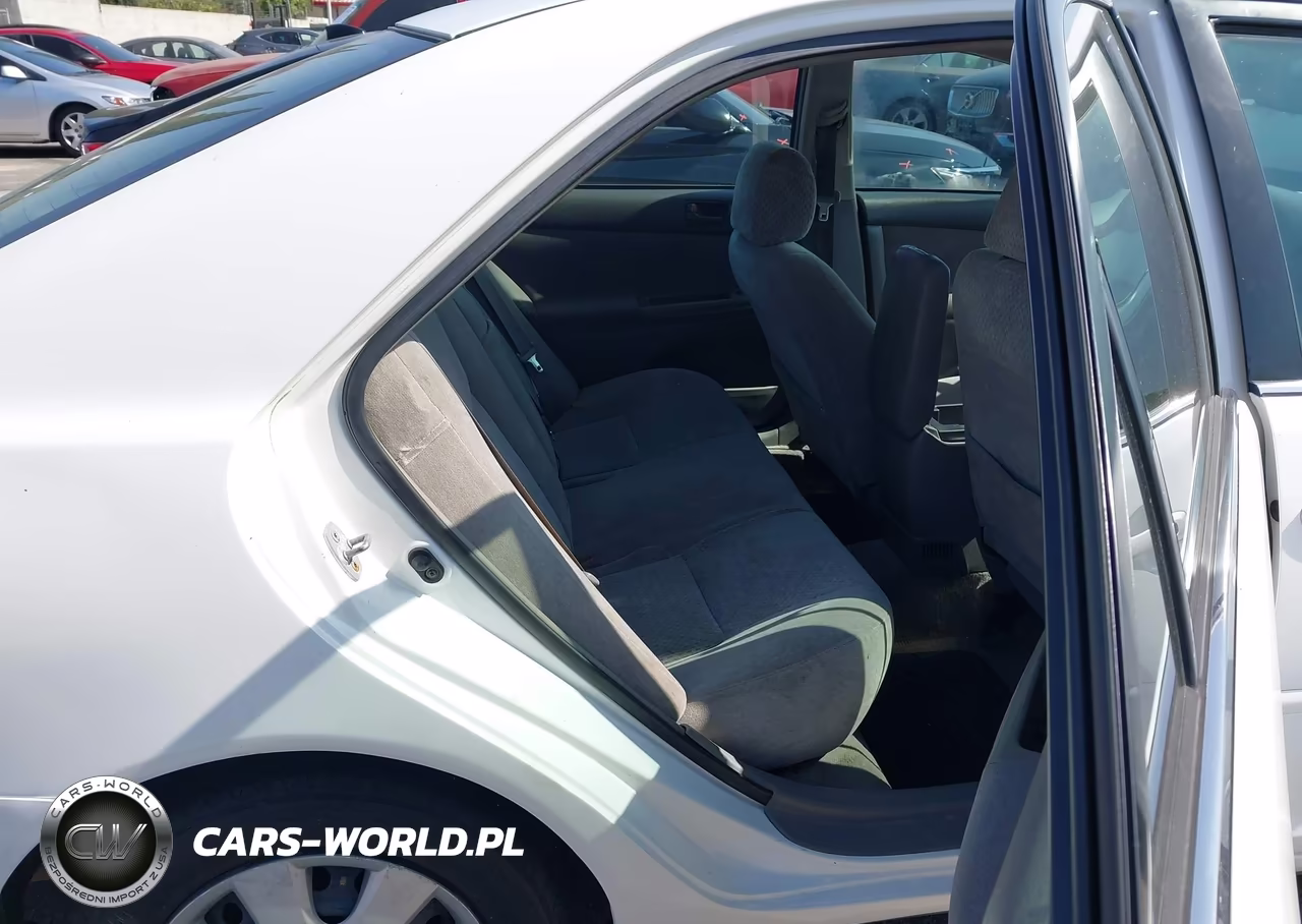 2003 Toyota Camry Le VIN:4T1BE32K23U244591 - 8