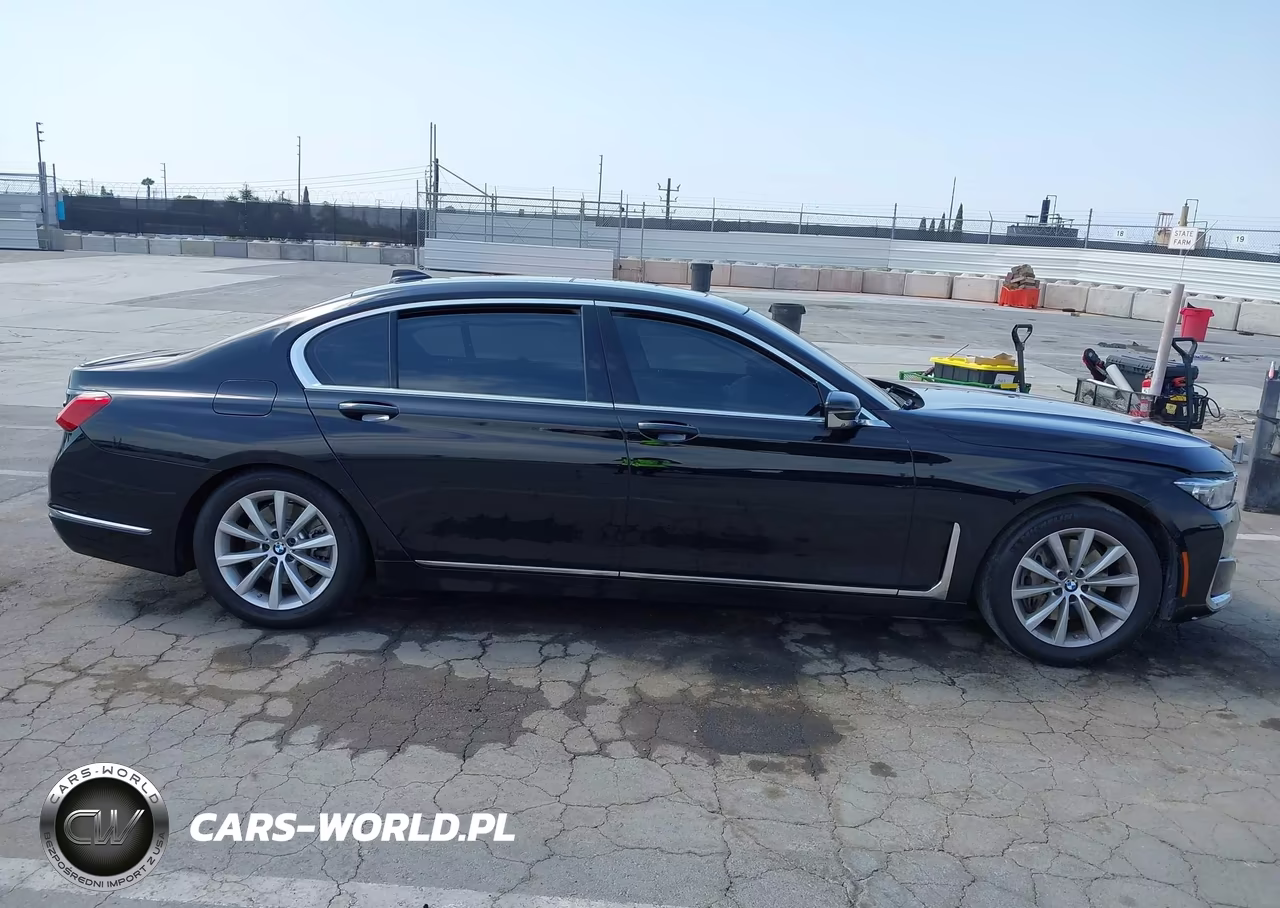 2020 BMW 740I VIN:WBA7T2C02LGL17123 - 13