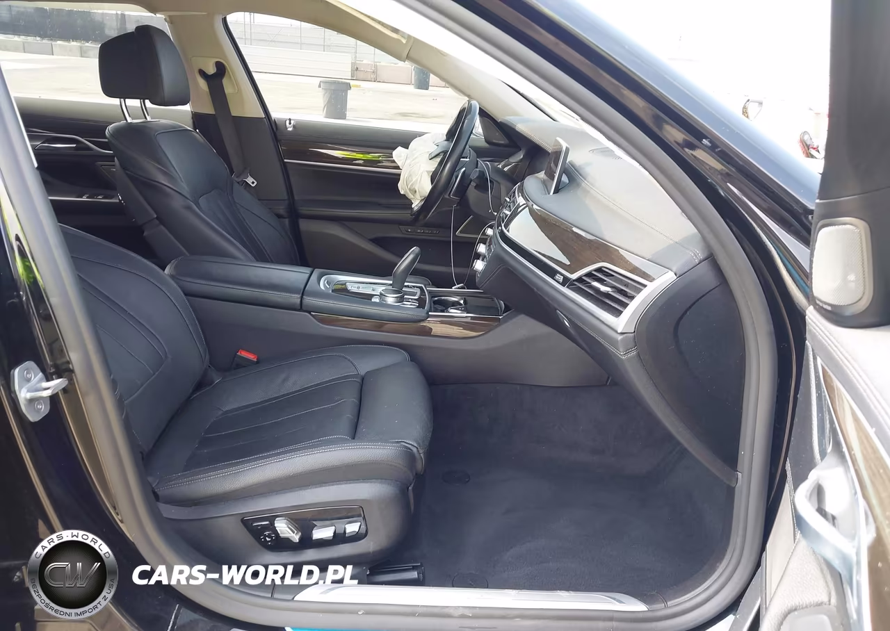 2020 BMW 740I VIN:WBA7T2C02LGL17123 - 5