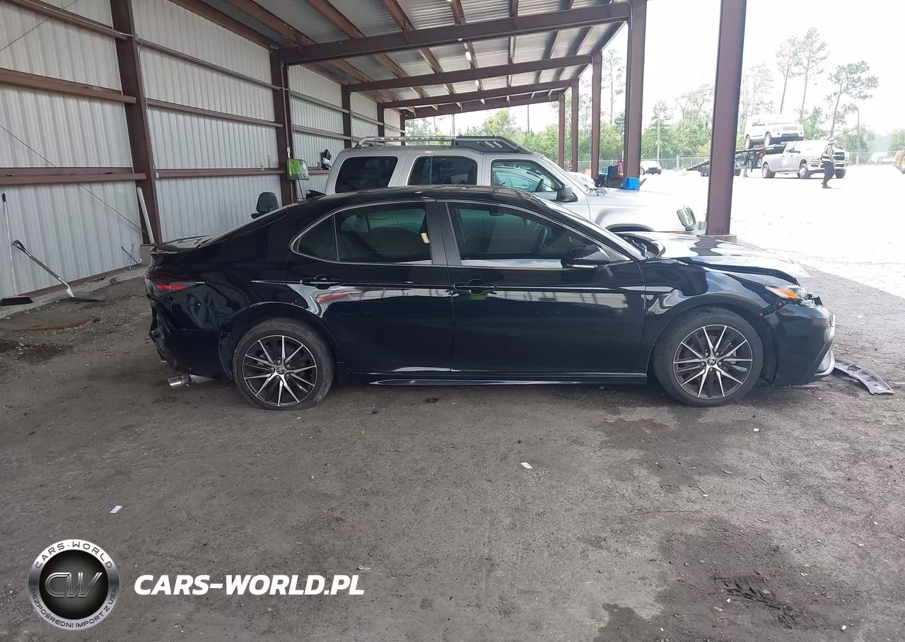2024 Toyota Camry Se VIN:4T1G11AK7RU872484 - 17