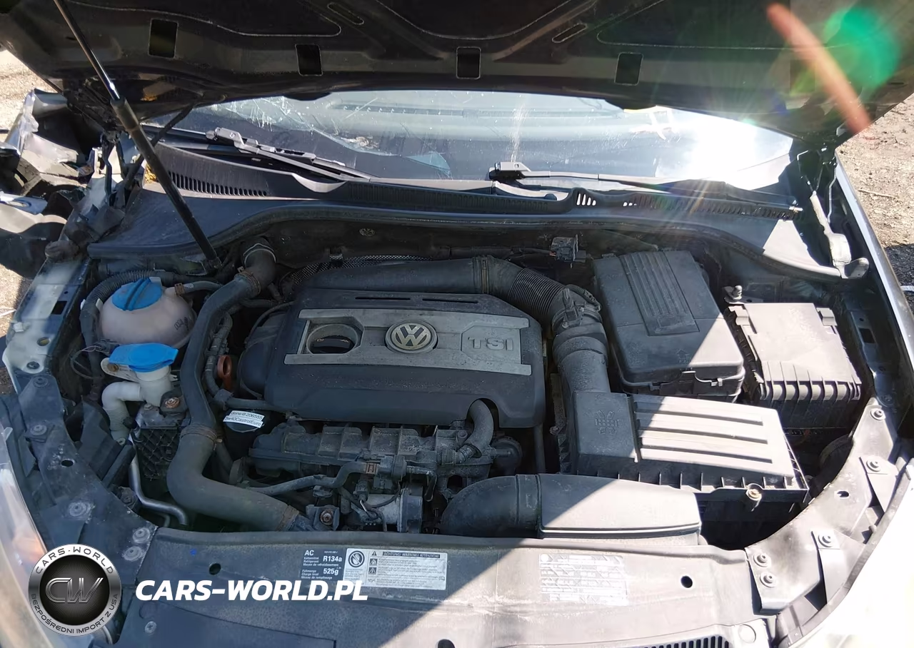 2010 Volkswagen Gti 2-Door VIN:WVWEV7AJXAW285764 - 10