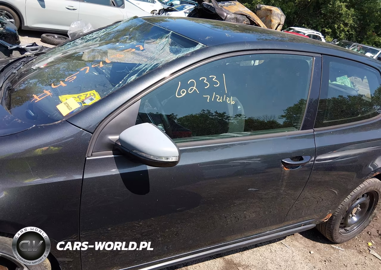 2010 Volkswagen Gti 2-Door VIN:WVWEV7AJXAW285764 - 13