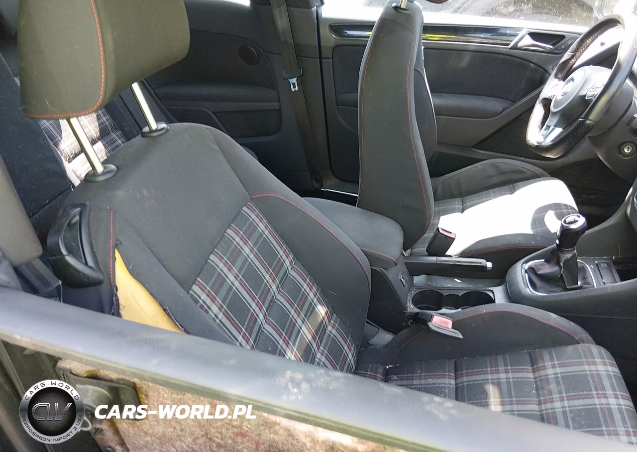 2010 Volkswagen Gti 2-Door VIN:WVWEV7AJXAW285764 - 5