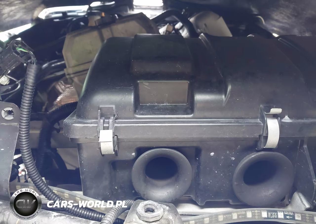 2020 Polaris Slingshot R VIN:57XAARGB6L8138068 - 10
