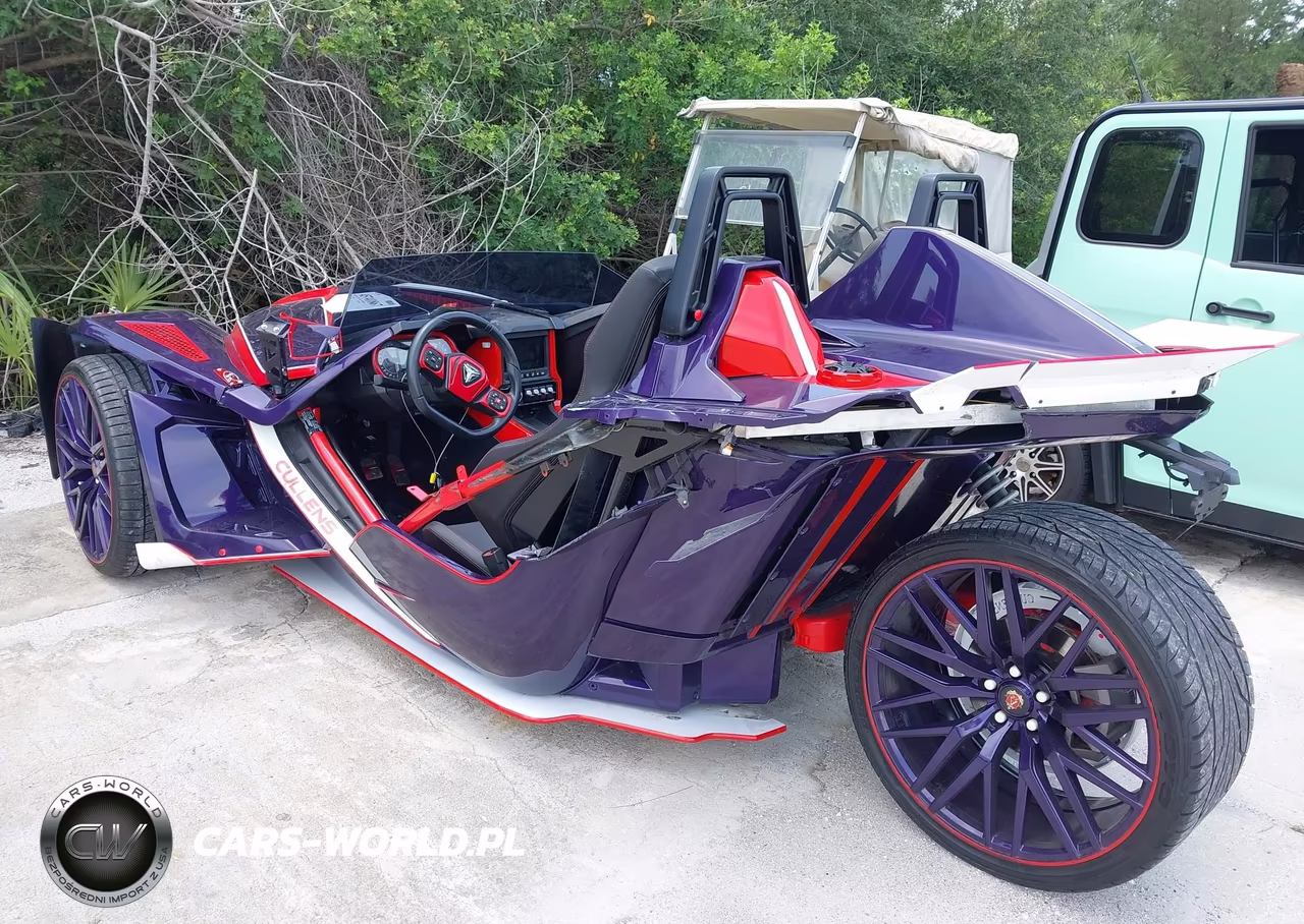 2020 Polaris Slingshot R VIN:57XAARGB6L8138068 - 3
