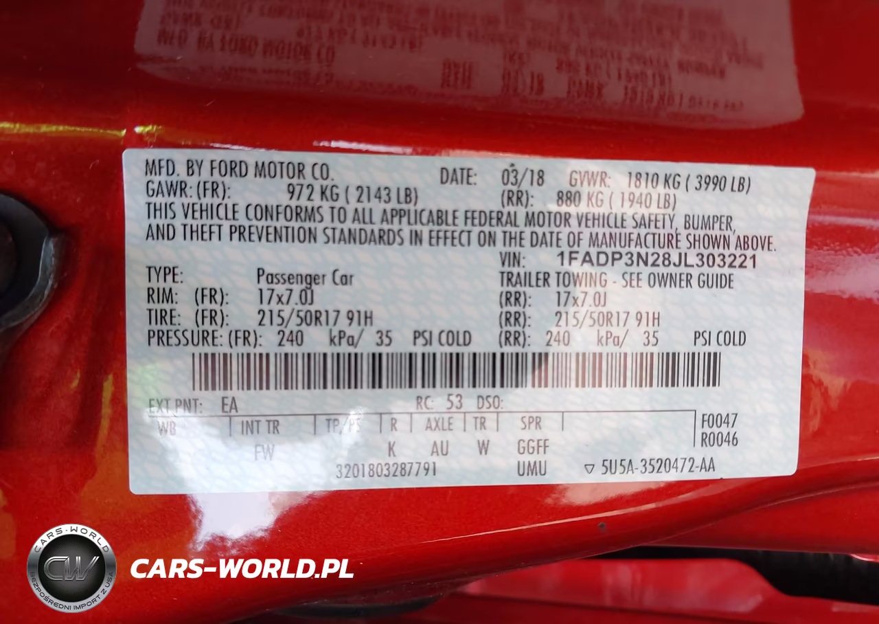 2018 Ford Focus Titanium VIN:1FADP3N28JL303221 - 9