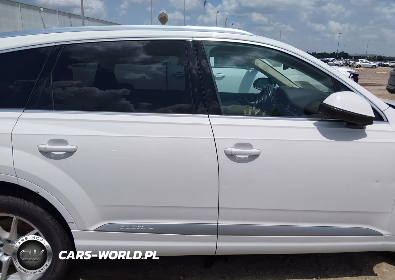 2018 Audi Q7 3.0T Premium VIN:WA1LAAF74JD046696 - 14