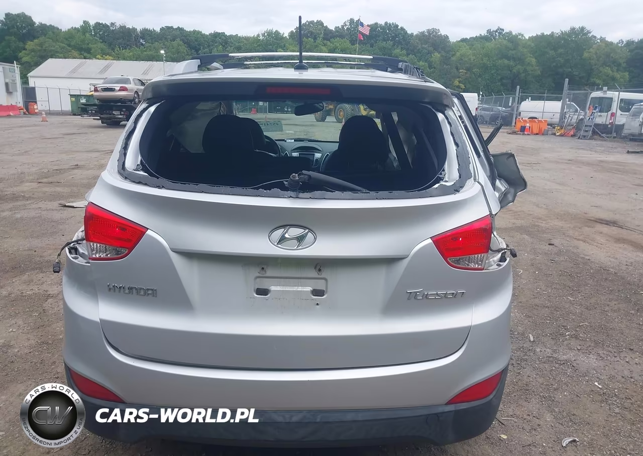 2012 Hyundai Tucson Gls VIN:KM8JU3AC9CU489395 - 16